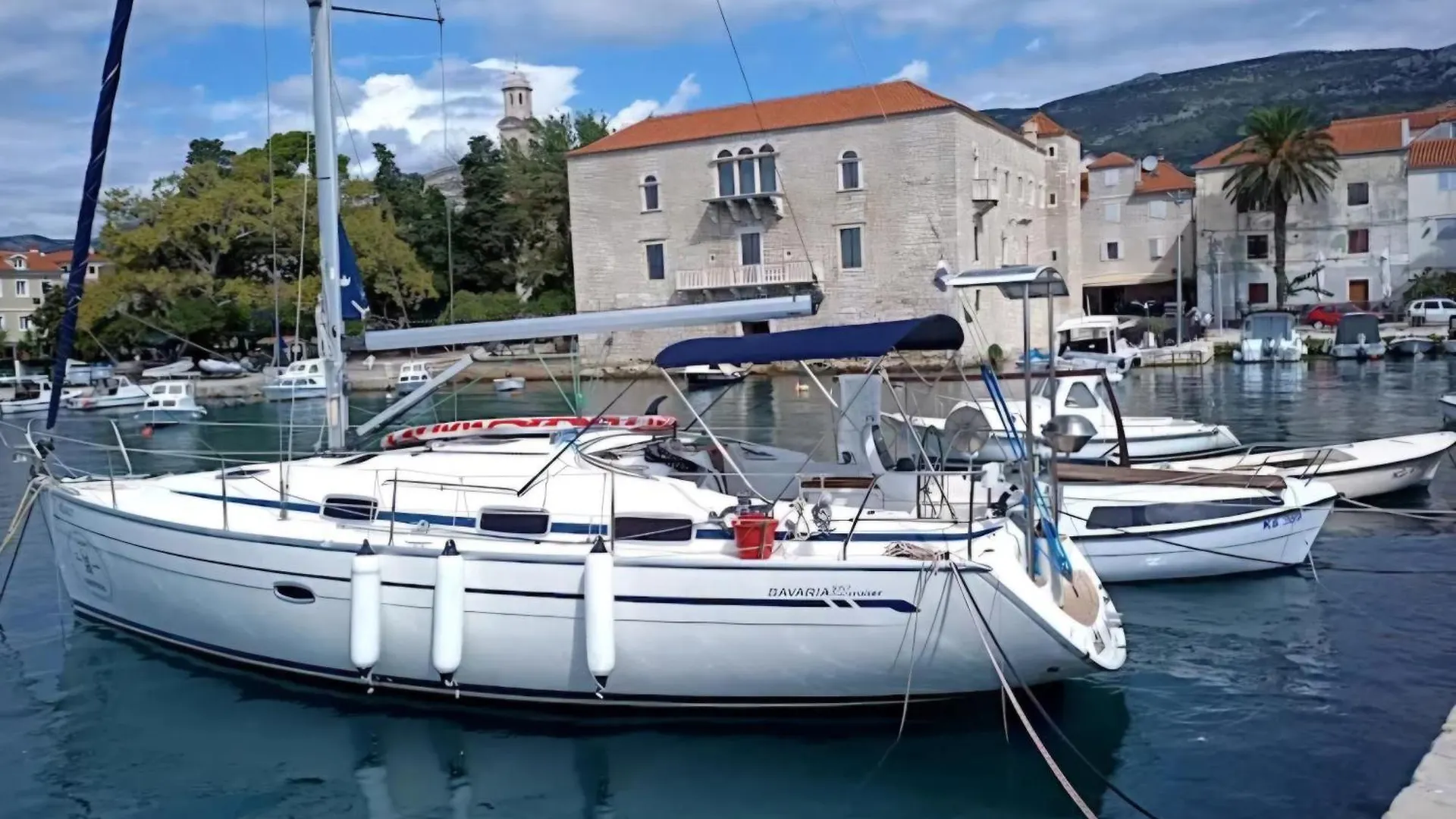 Homestay By Osibov, Holiday Home Kastela